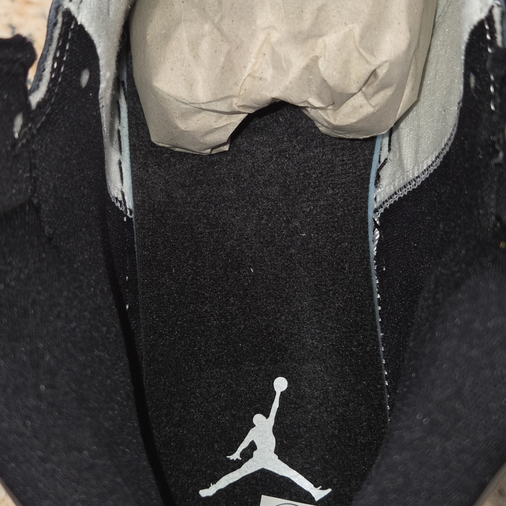 Nike Air Jordan 1 Mid SE Black Patent, Silver, White Men's Size 12 HV0789-010 - Picture 6 of 8